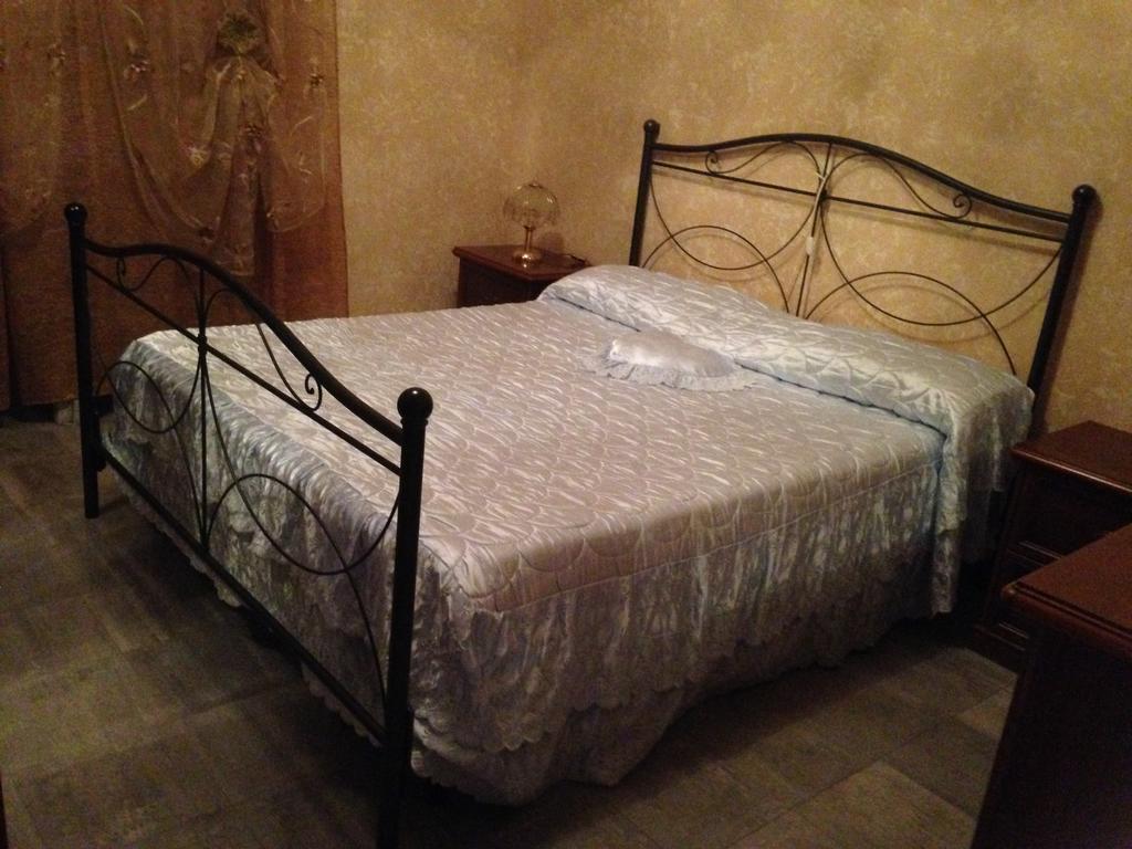 Casa Vacanza "Marina San Giuseppe" Apartment เวนติมิญา ภายนอก รูปภาพ
